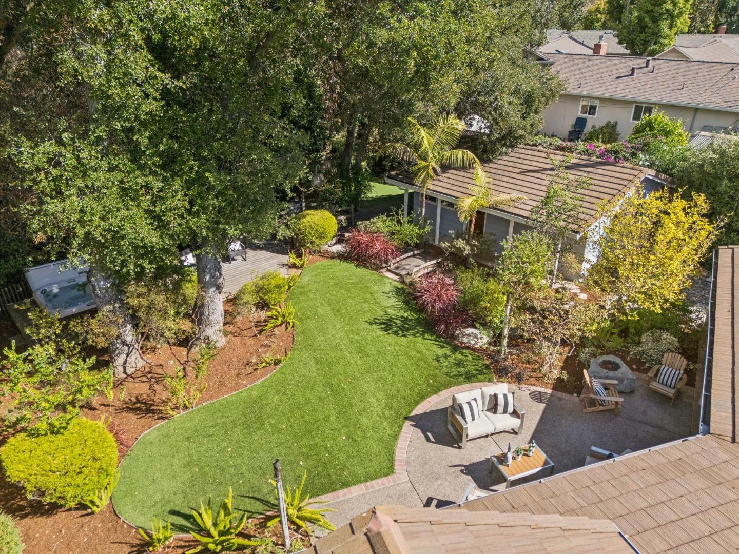 2068 Cynthia WAY
