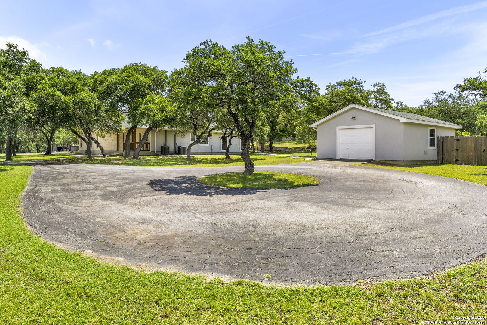 826 LANTANA Ridge