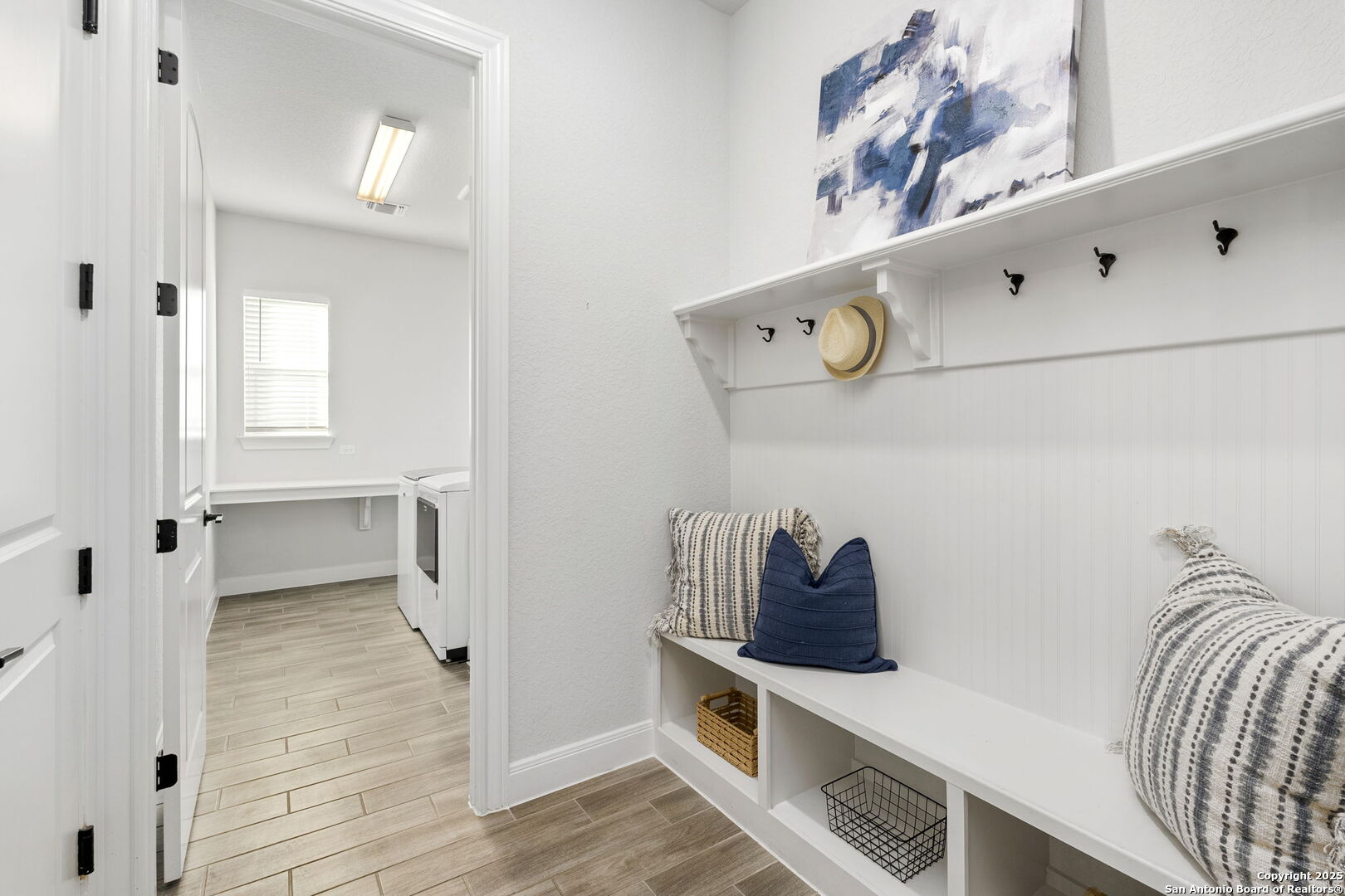 2123 KERRISDALE DR