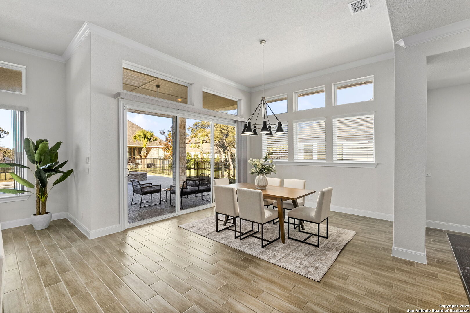 2123 KERRISDALE DR