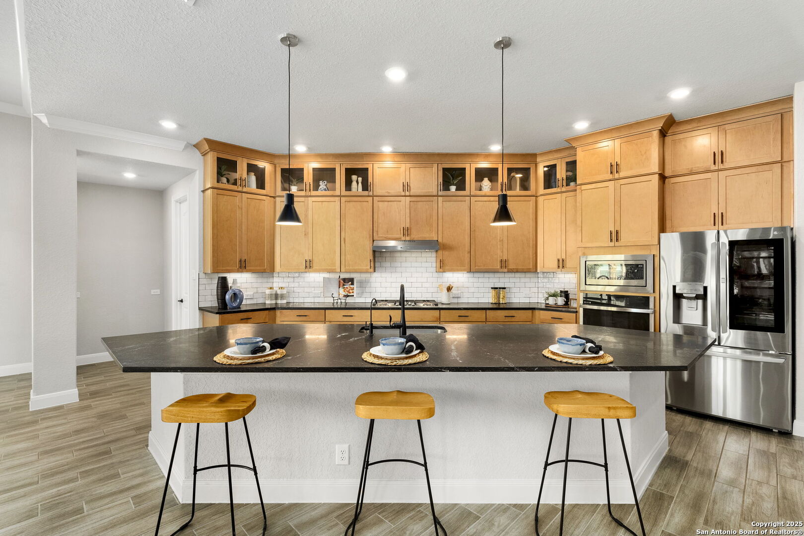 2123 KERRISDALE DR
