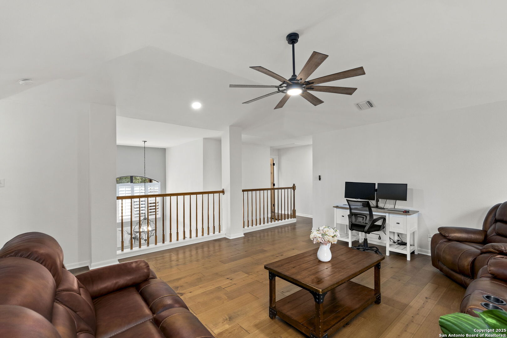 16222 Deer Crest