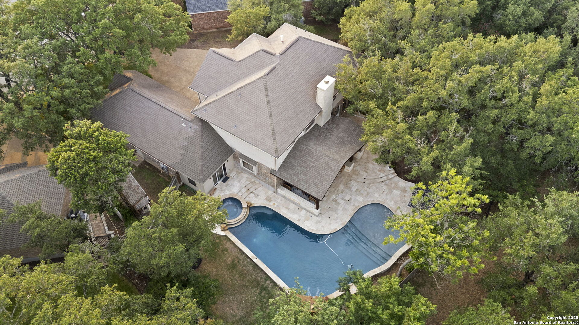 16222 Deer Crest