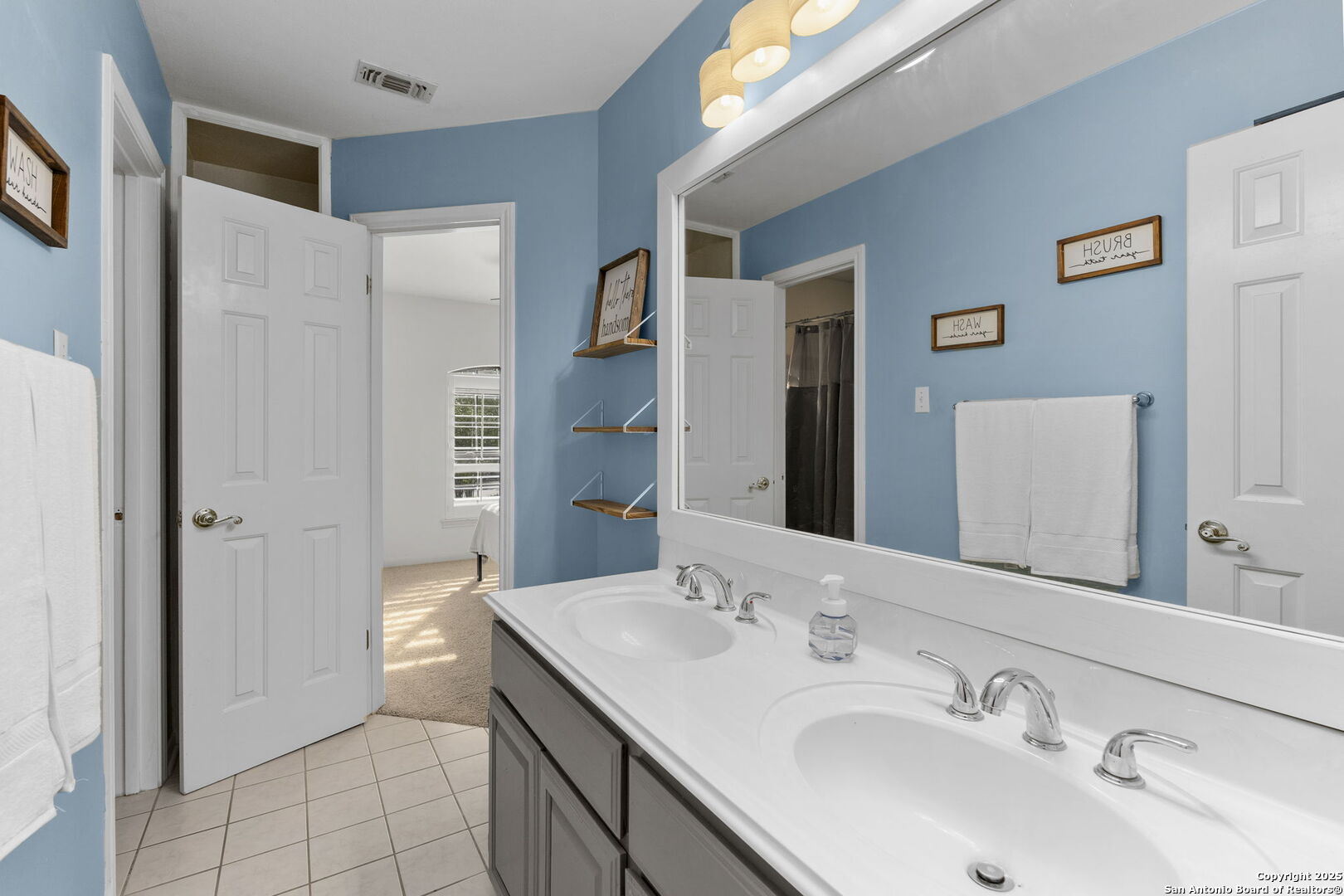 16222 Deer Crest