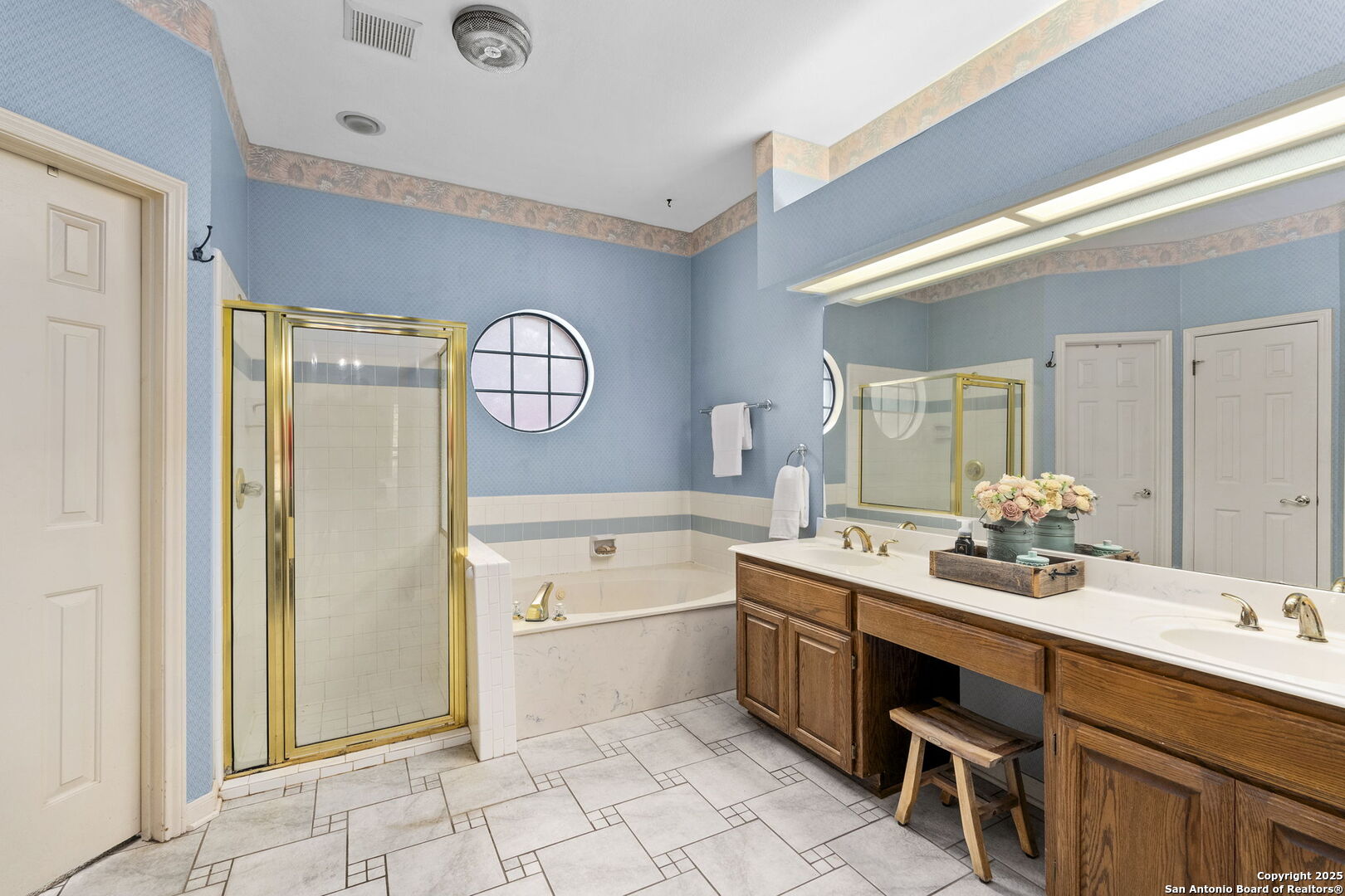 16222 Deer Crest