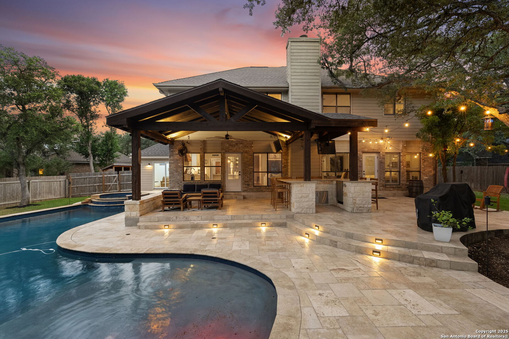 16222 Deer Crest