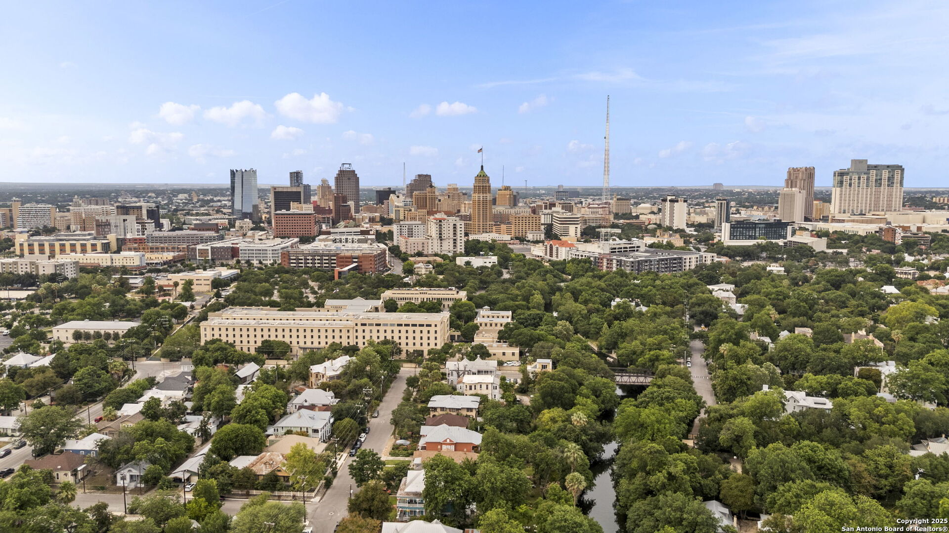 1115 S Alamo 2211
