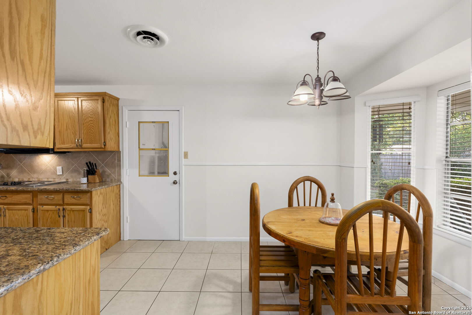 437 Spaceway