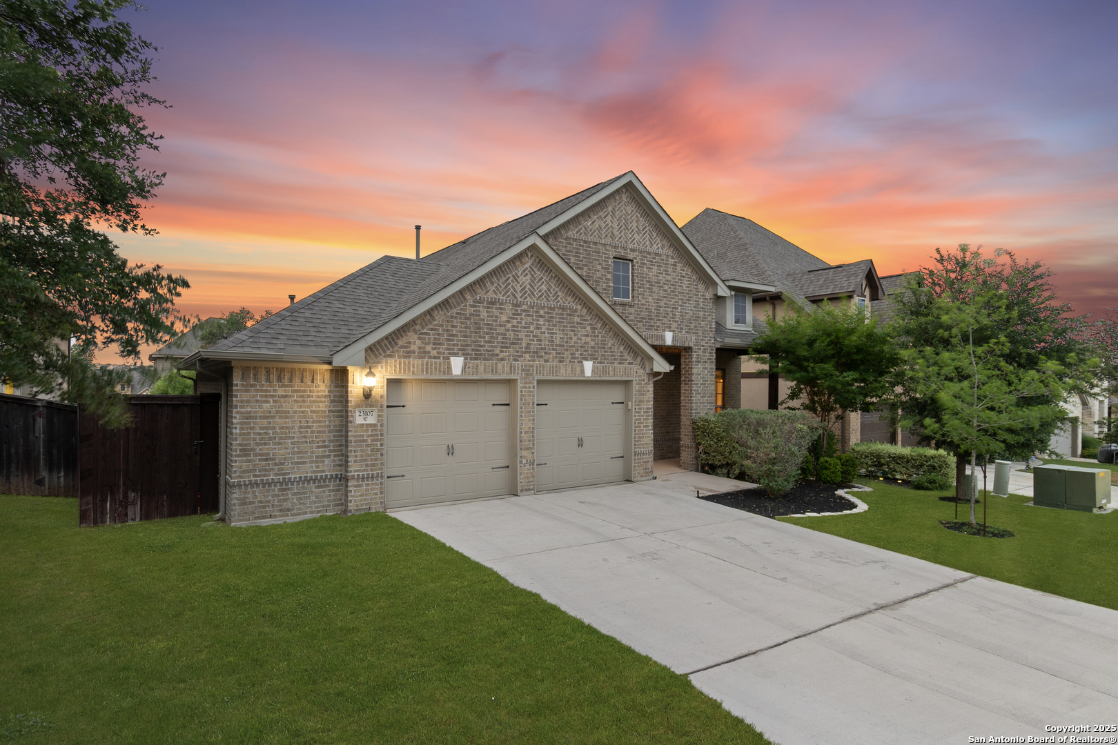 23107 Emerald Pass