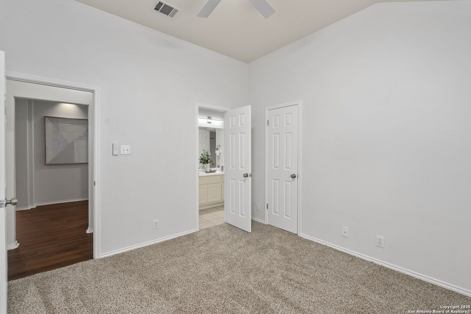 20437 Wild Springs