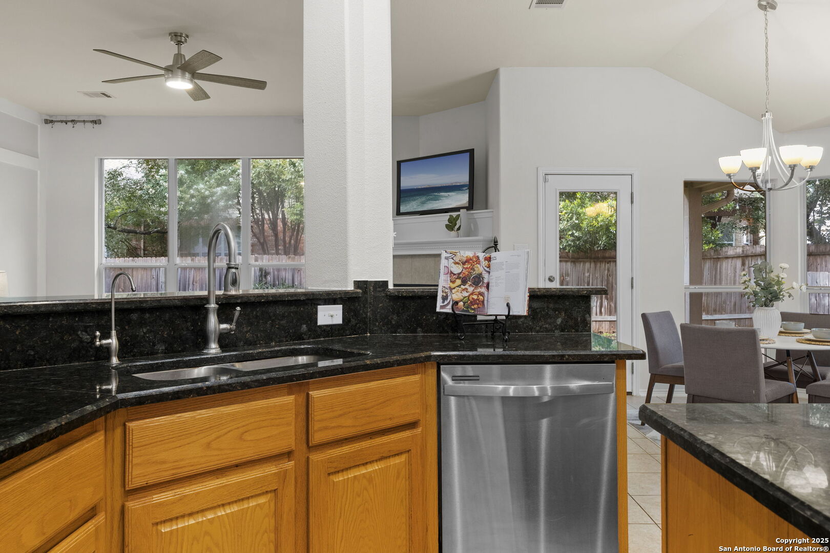 20437 Wild Springs
