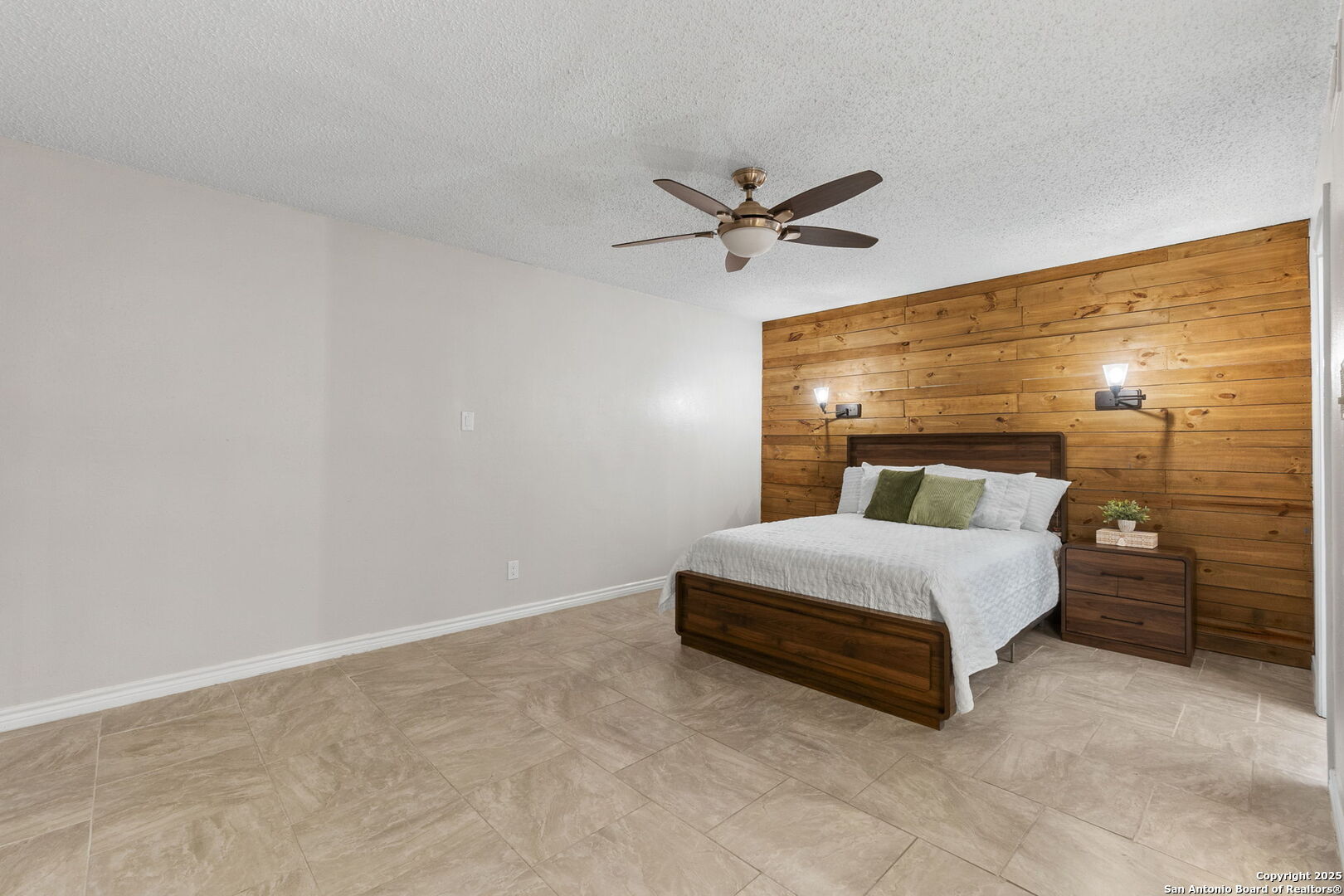 5203 Metcalf