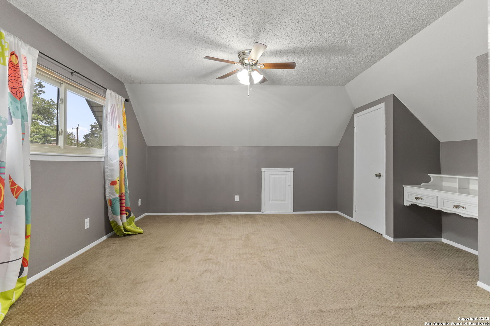 5203 Metcalf