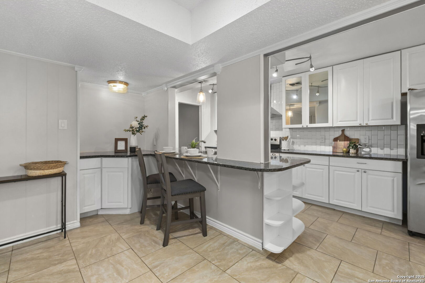 5203 Metcalf