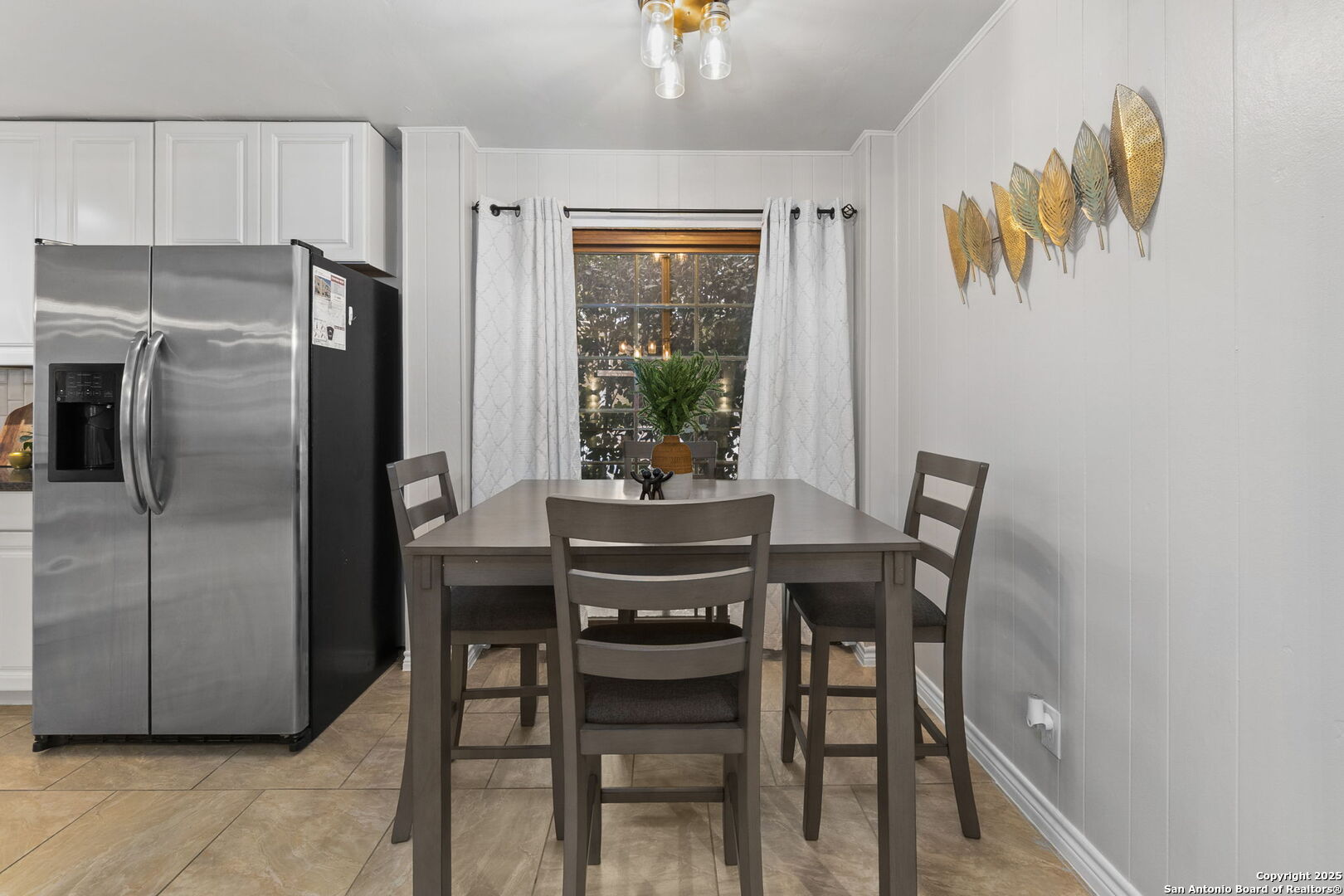 5203 Metcalf