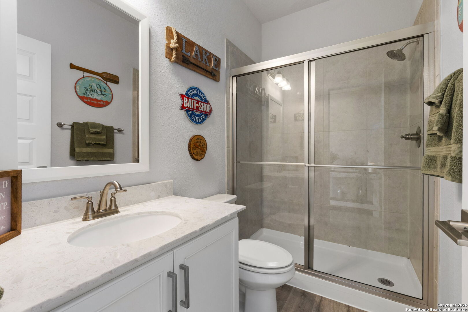 5702 Willow Creek Way