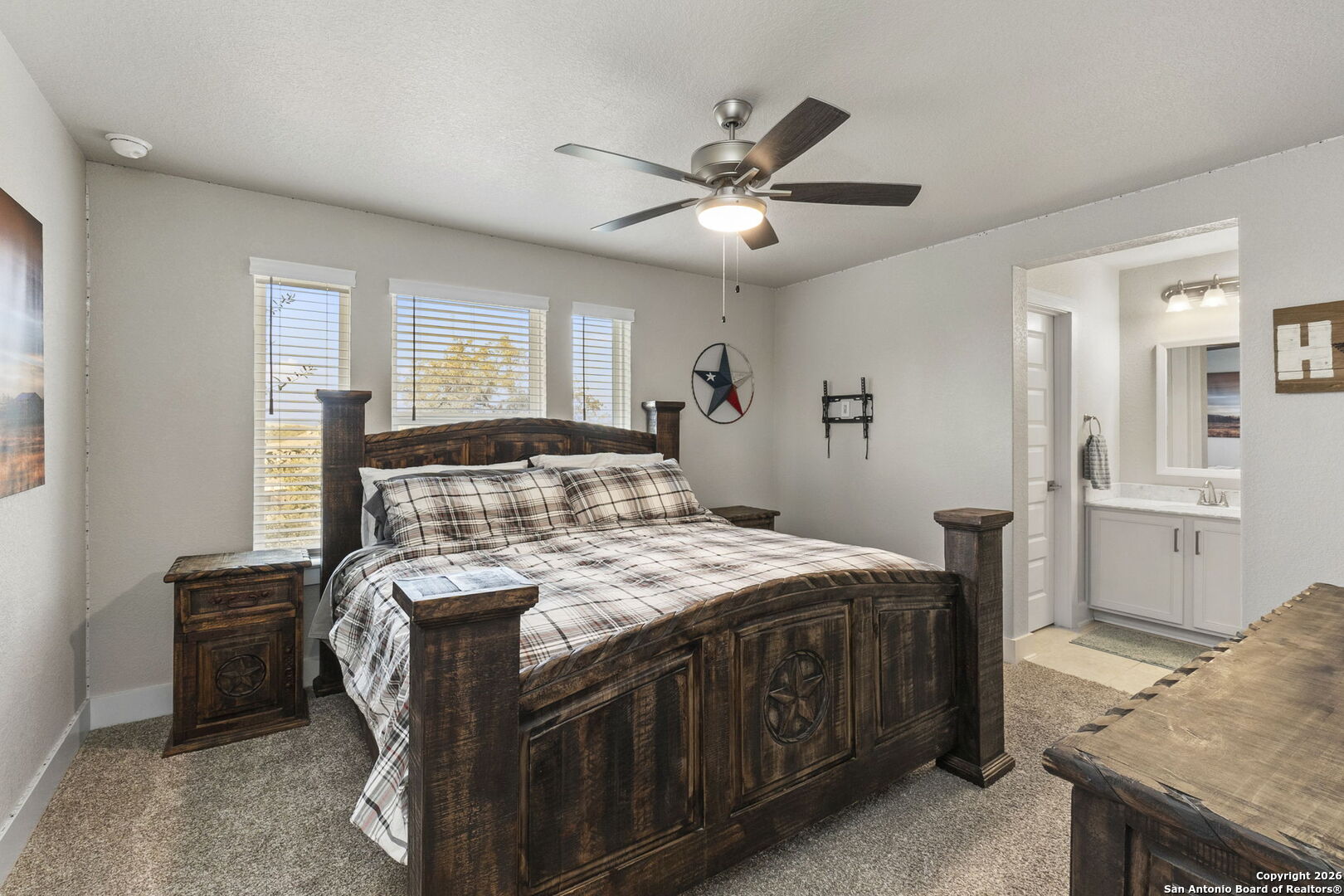 5702 Willow Creek Way