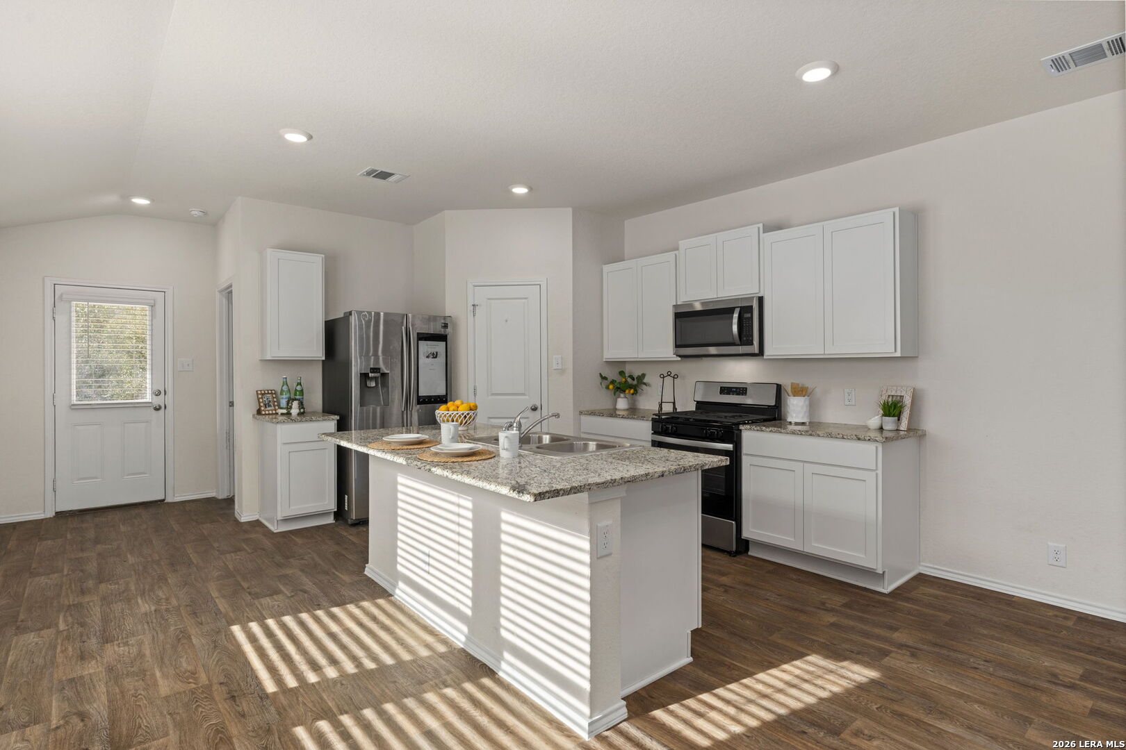 1243 Yellow Warbler Run