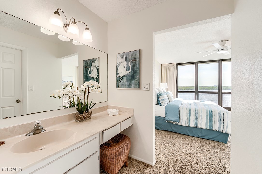 4253 Bay Beach LN C3