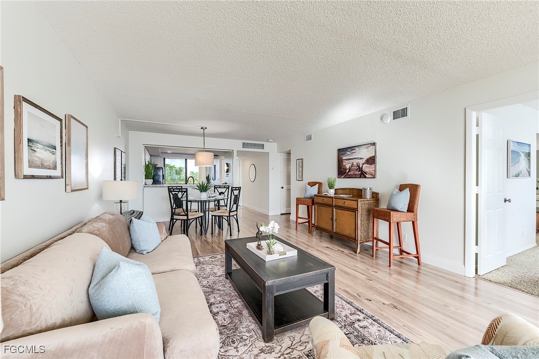 4253 Bay Beach LN C3