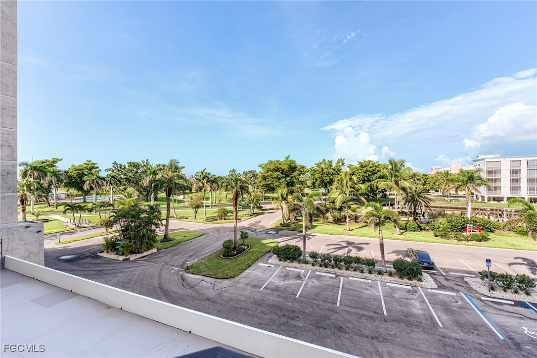 4253 Bay Beach LN C3