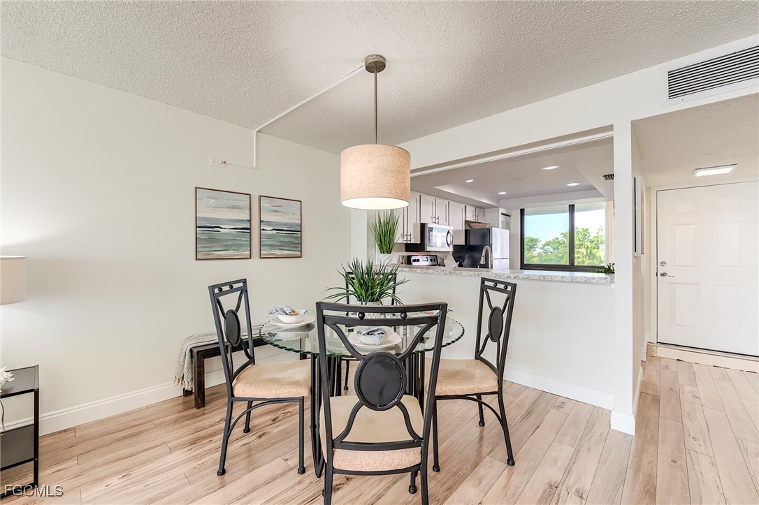 4253 Bay Beach LN C3