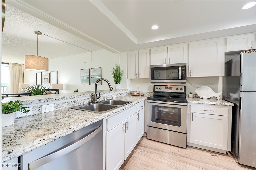 4253 Bay Beach LN C3