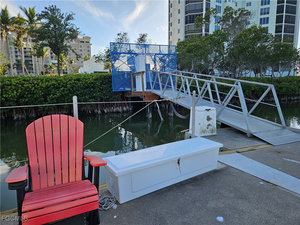 4187 Bay Beach #B28 LN