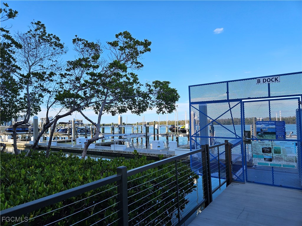 4187 Bay Beach #B28 LN