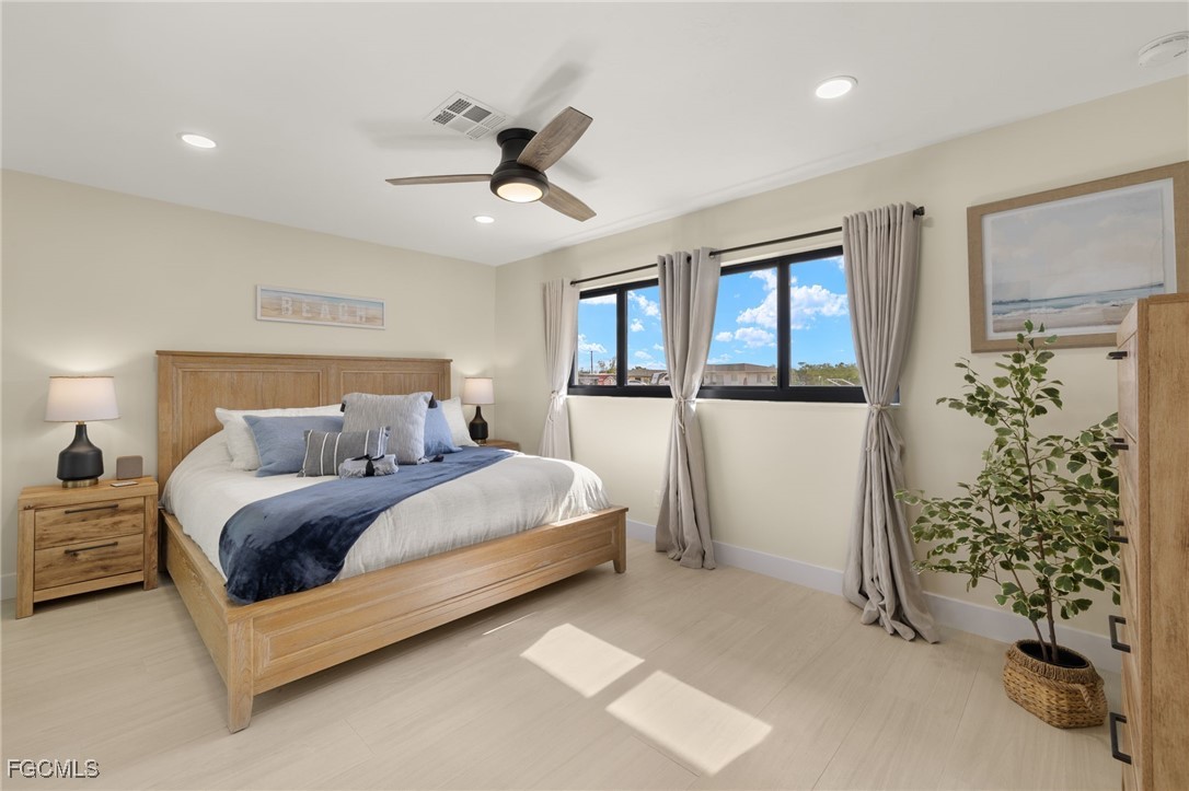 11451 Rebecca CIR