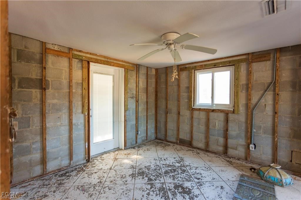 20 Sunview BLVD