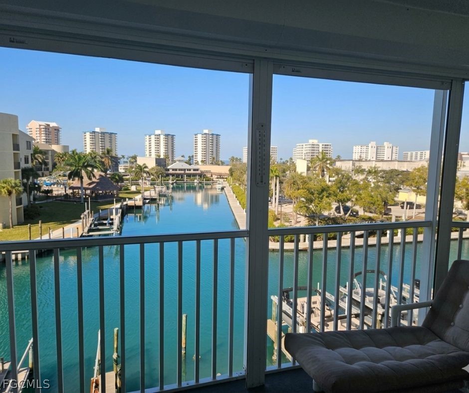 4571 Bay Beach LN 373