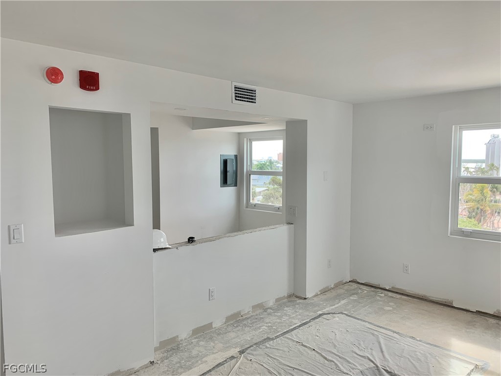 7700 Estero BLVD 606