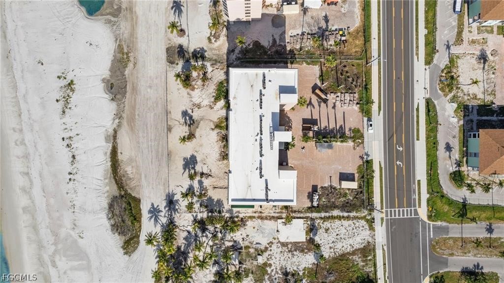 7700 Estero BLVD 606