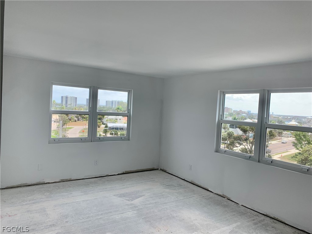 7700 Estero BLVD 606
