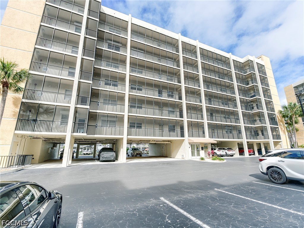 4471 Bay Beach LN 314