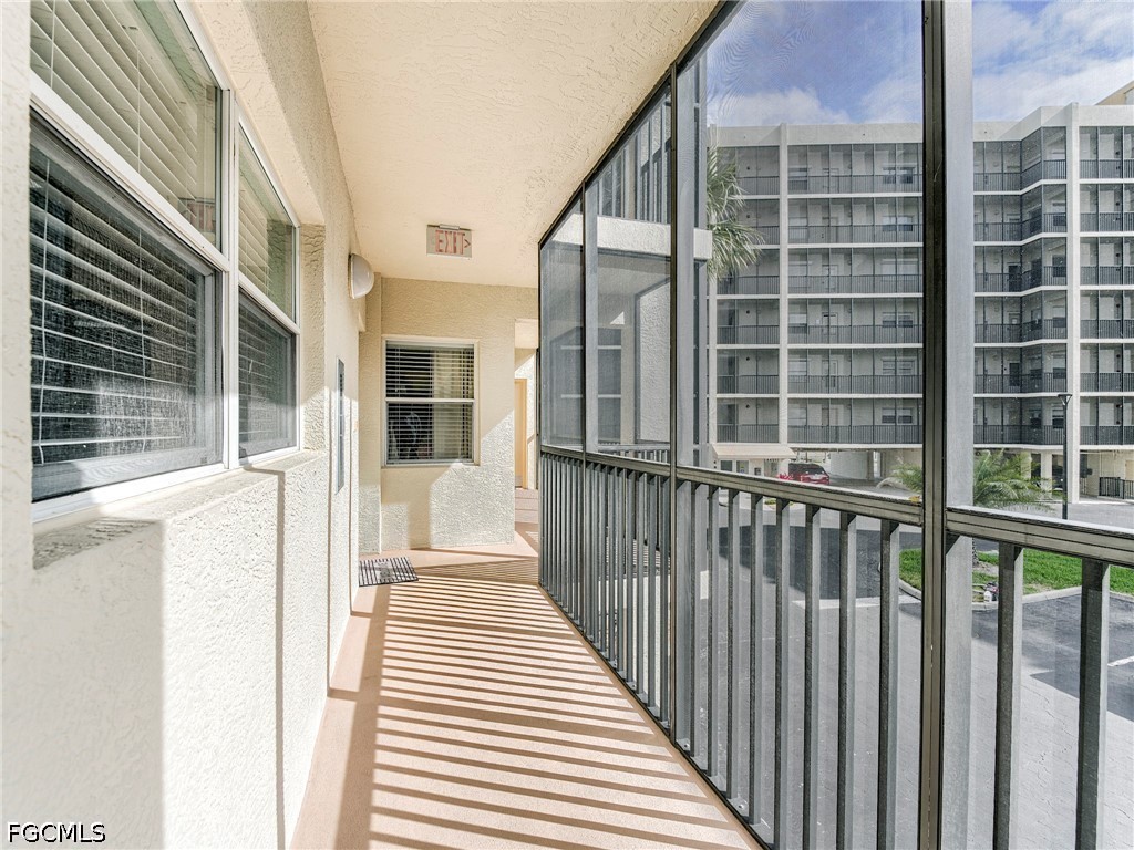 4471 Bay Beach LN 314