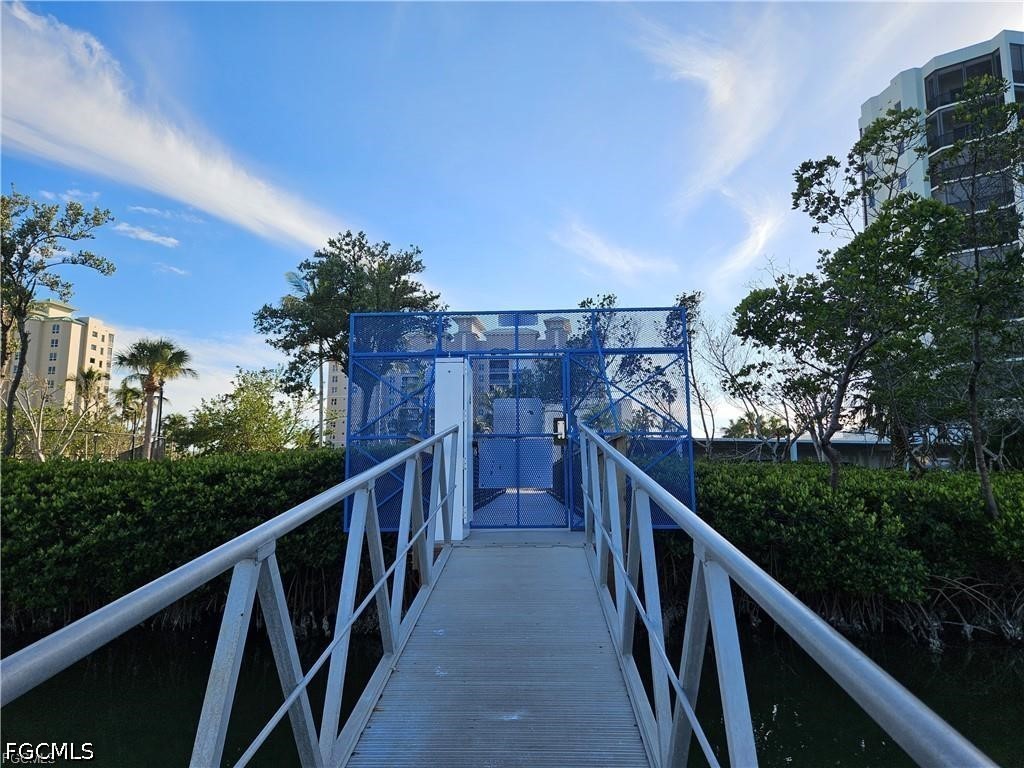 B24 4187 Bay Beach LN