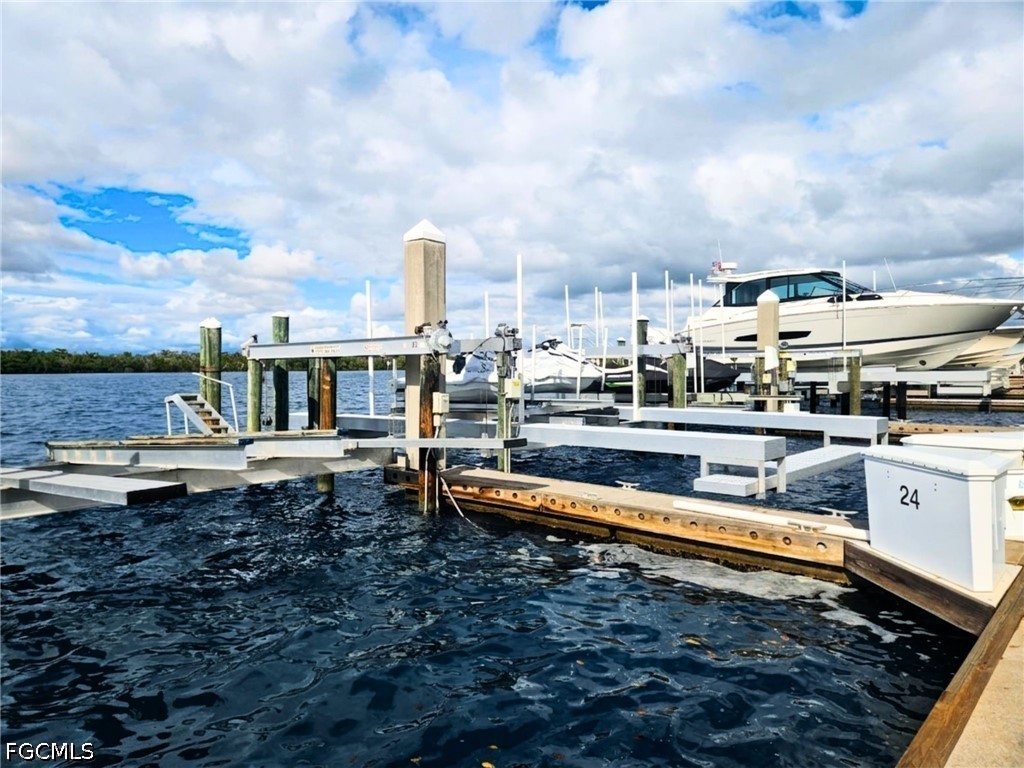 B24 4187 Bay Beach LN