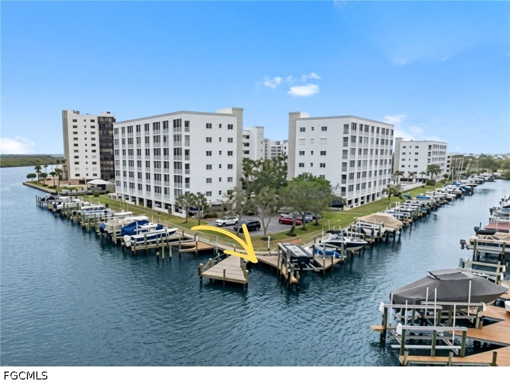 Dock #60 4351 Bay Beach LN
