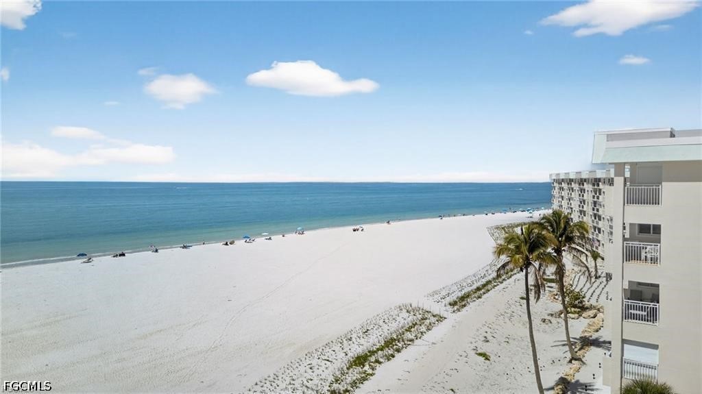 7400 Estero BLVD 308