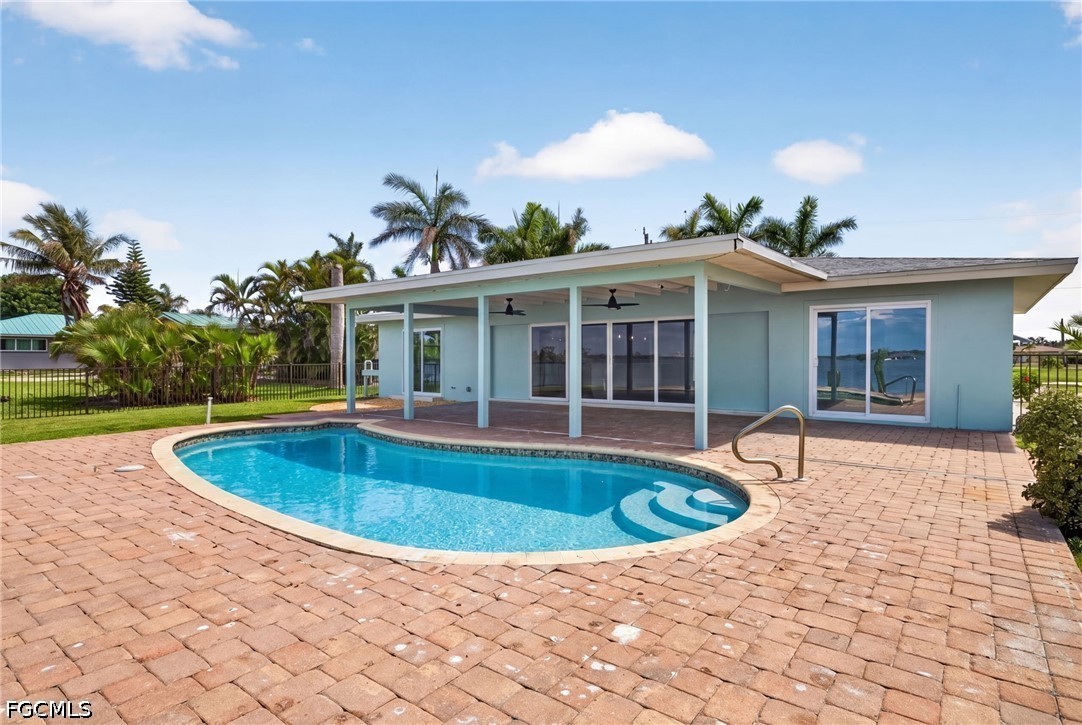 3 Bayview BLVD
