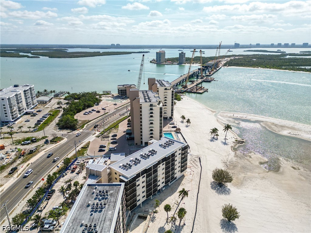 8400 Estero BLVD 903