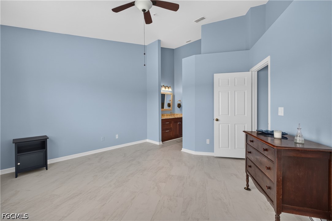 12065 Summergate CIR 203