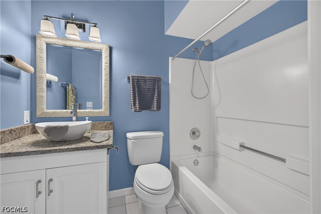 12065 Summergate CIR 203