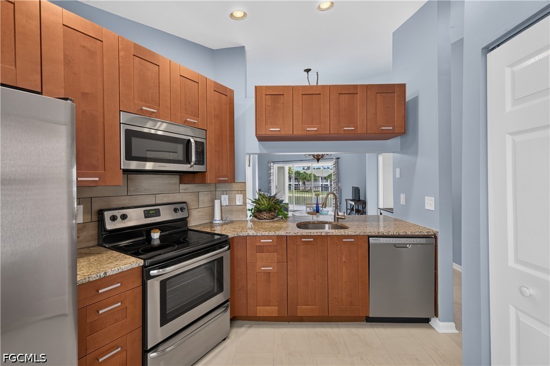 12065 Summergate CIR 203