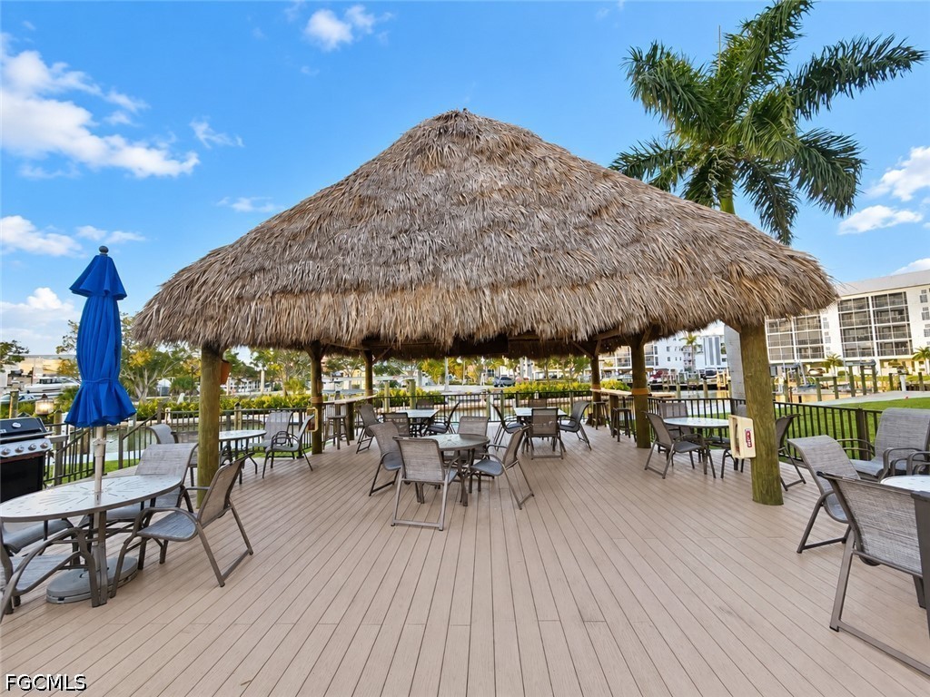 7327 Estero BLVD 100