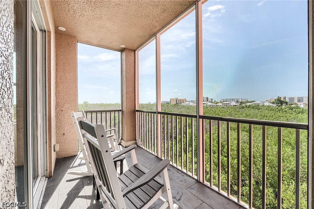 22604 Island Pines WAY 2304