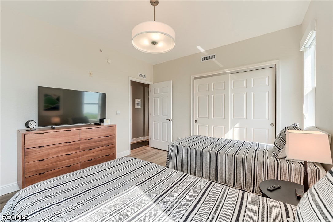 22604 Island Pines WAY 2304