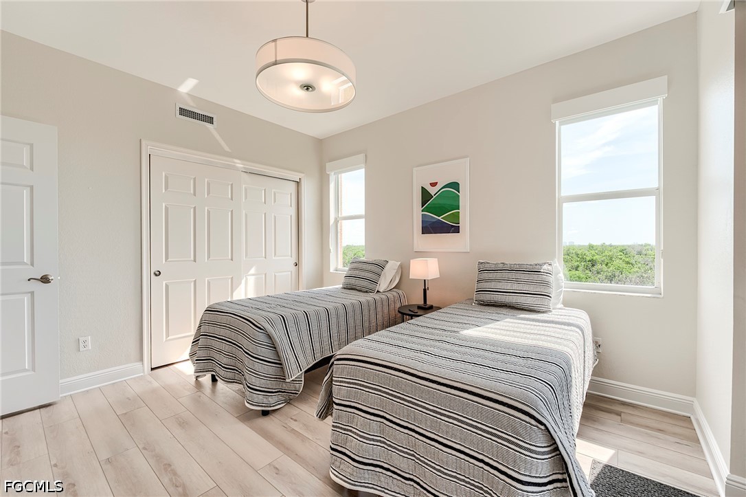 22604 Island Pines WAY 2304